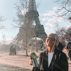 Meet your Posher, Sarah